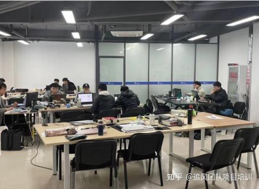 在家用閑置電腦掛機(jī)如何實(shí)現(xiàn)一天賺500+?